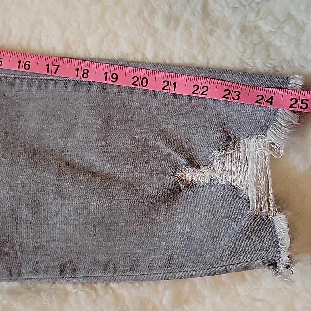 Universal Thread Distressed skinny Gray Jeans 16 - Picture 7 of 9